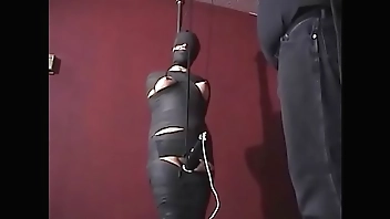 Mummified whore gets nipple t. and vibrator in her pussy.WMV