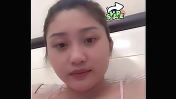 Vietnam nipple live