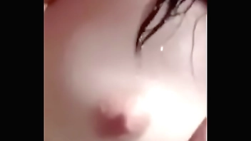 ដុលក្អែលក្នុងបន្ទប់ទឹក